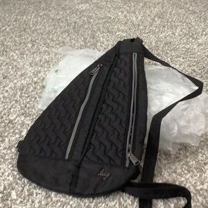 LUG Slingbag - Windsail Black and Gorgeous!